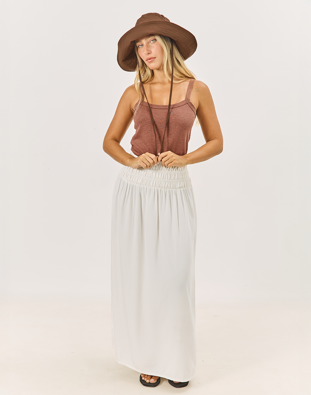 SUN HAT חום קפוצ'ינו