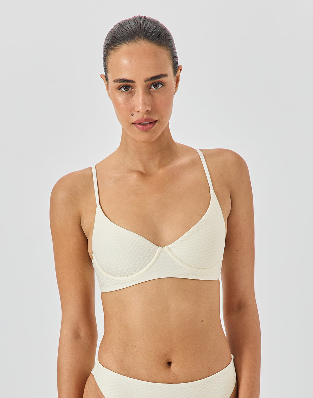 טופ ביקיני שנהב PLAYA