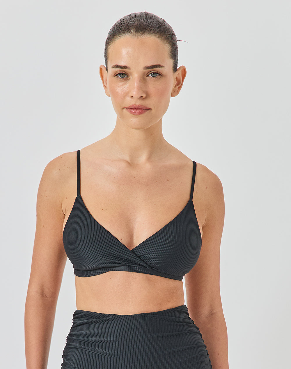 טופ ביקיני שחור BORA BORA