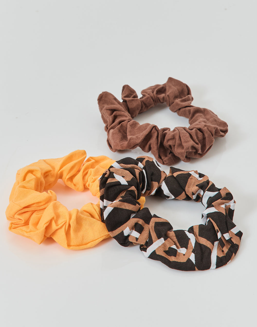 סקראנצ'י גומיה לשיער פשתן חום קפה