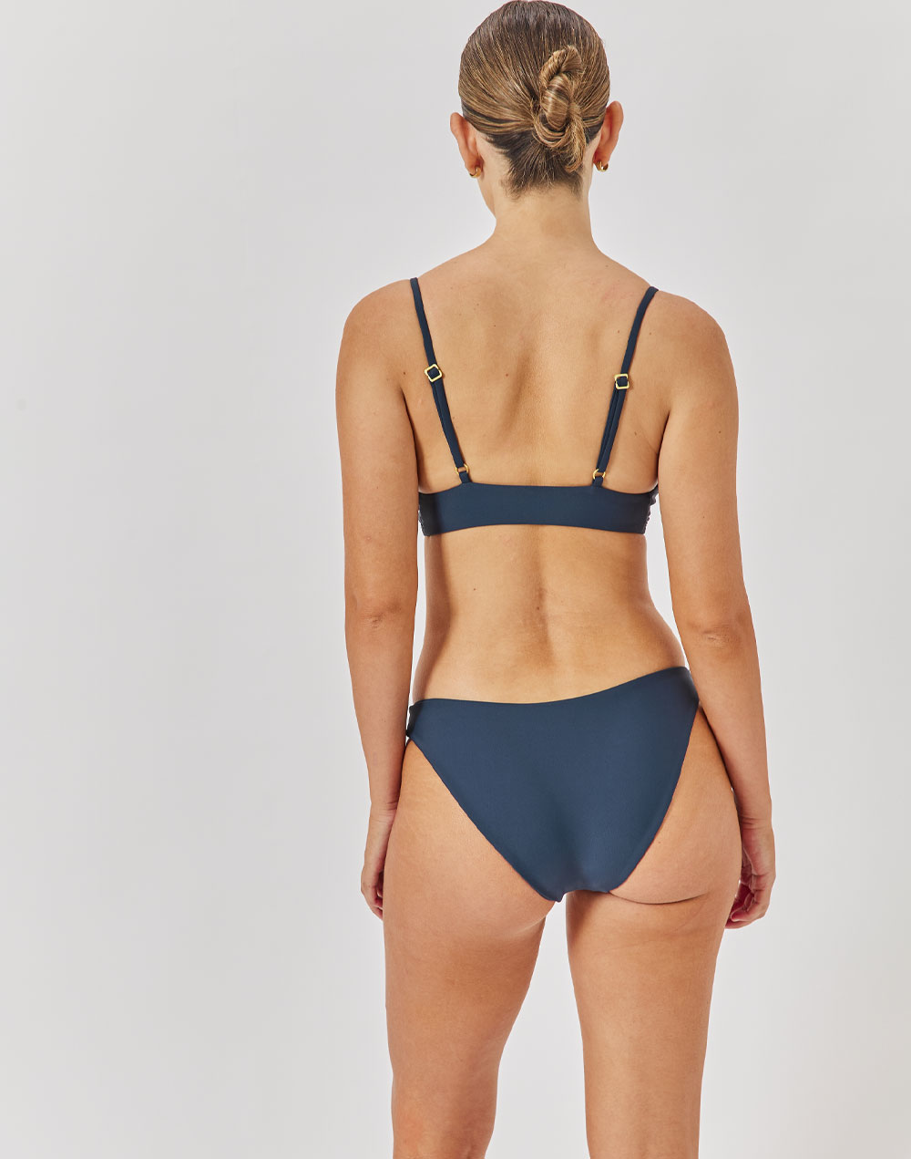 טופ ביקיני כחול כהה BORA BORA