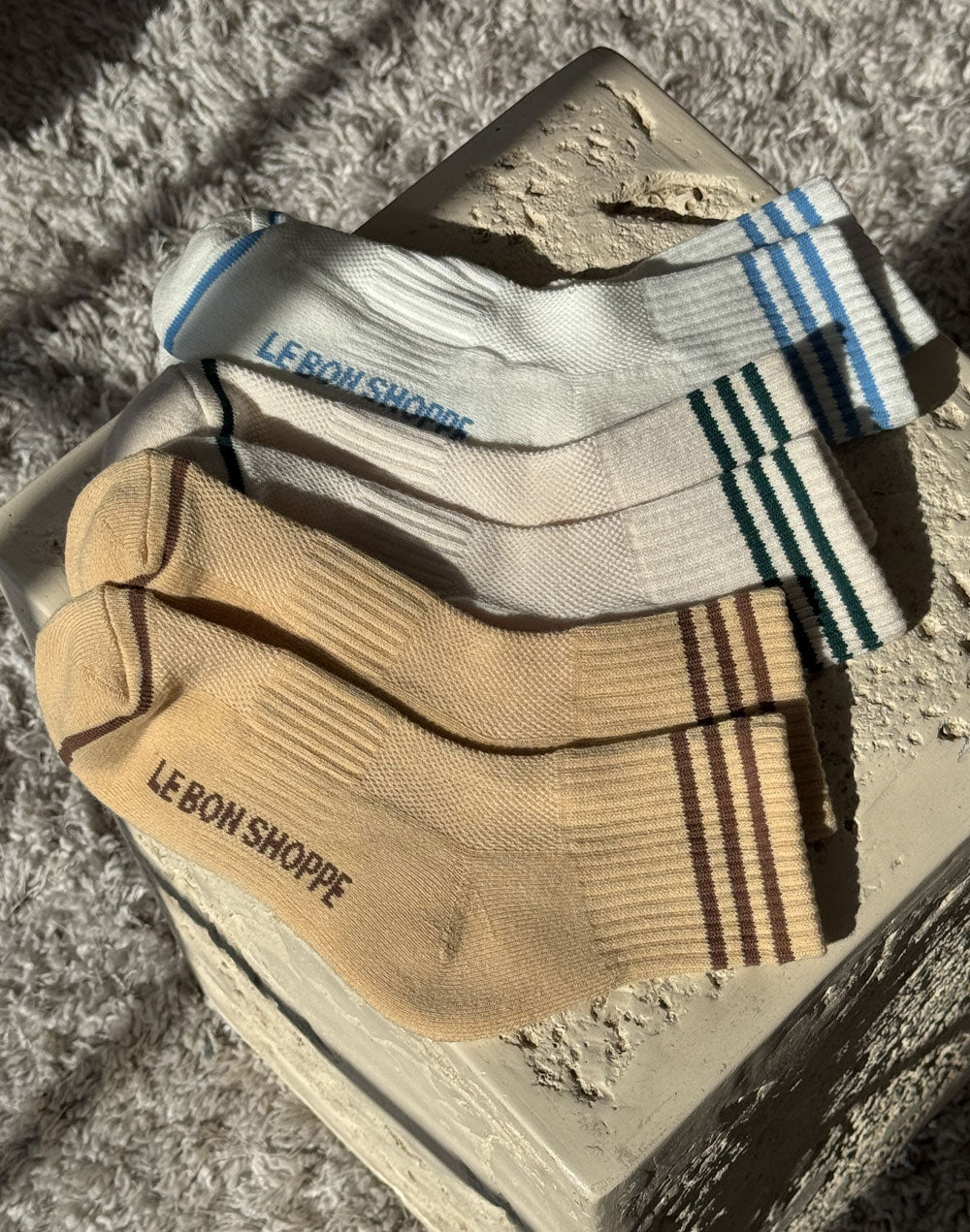 גרבי כותנה ספורטיביות מוקה GIRLFRIEND