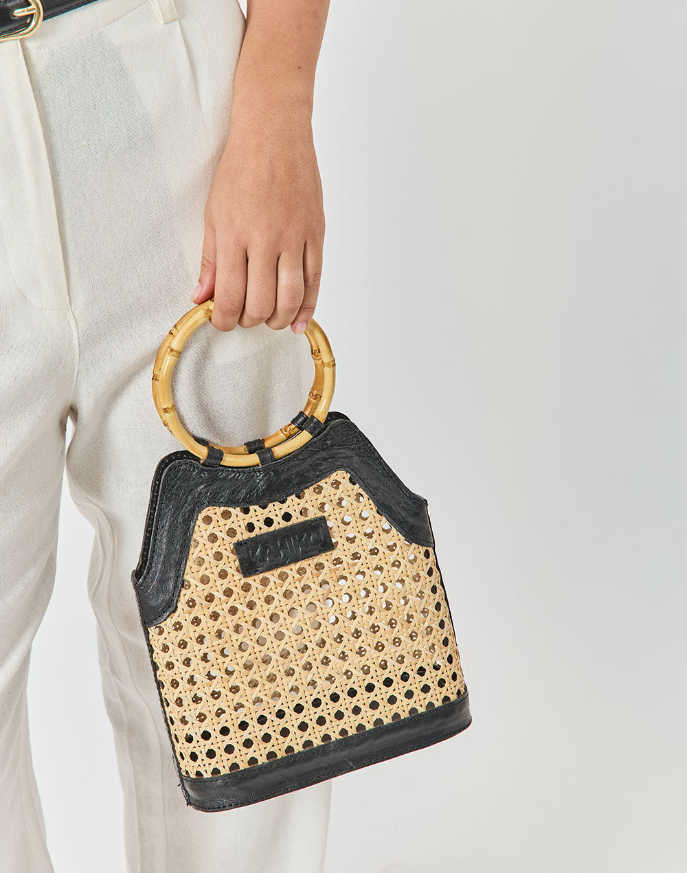 תיק ראטן משולב עור שחור LUCKY