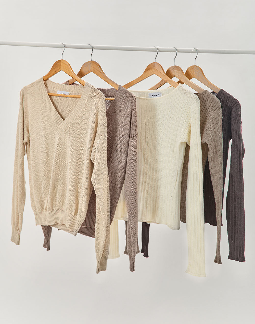 סריג וי חול NEXUS