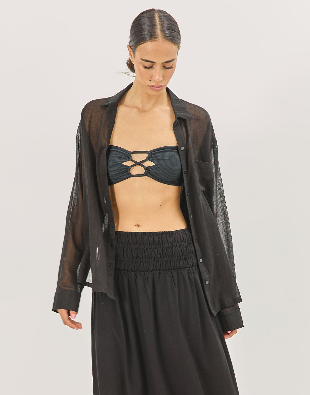 חולצה מכופתרת שחורה PERU