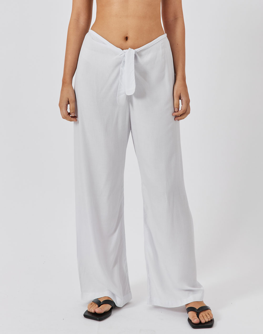 מכנסי RIVIERA לבנים