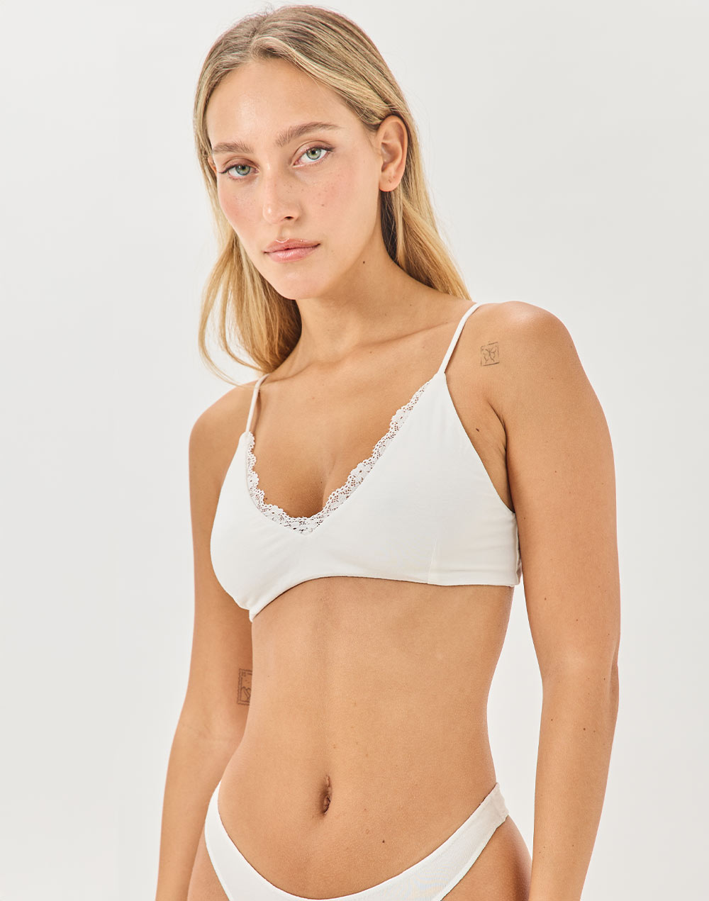 טופ חזייה ברלט לבנה SOPHIE