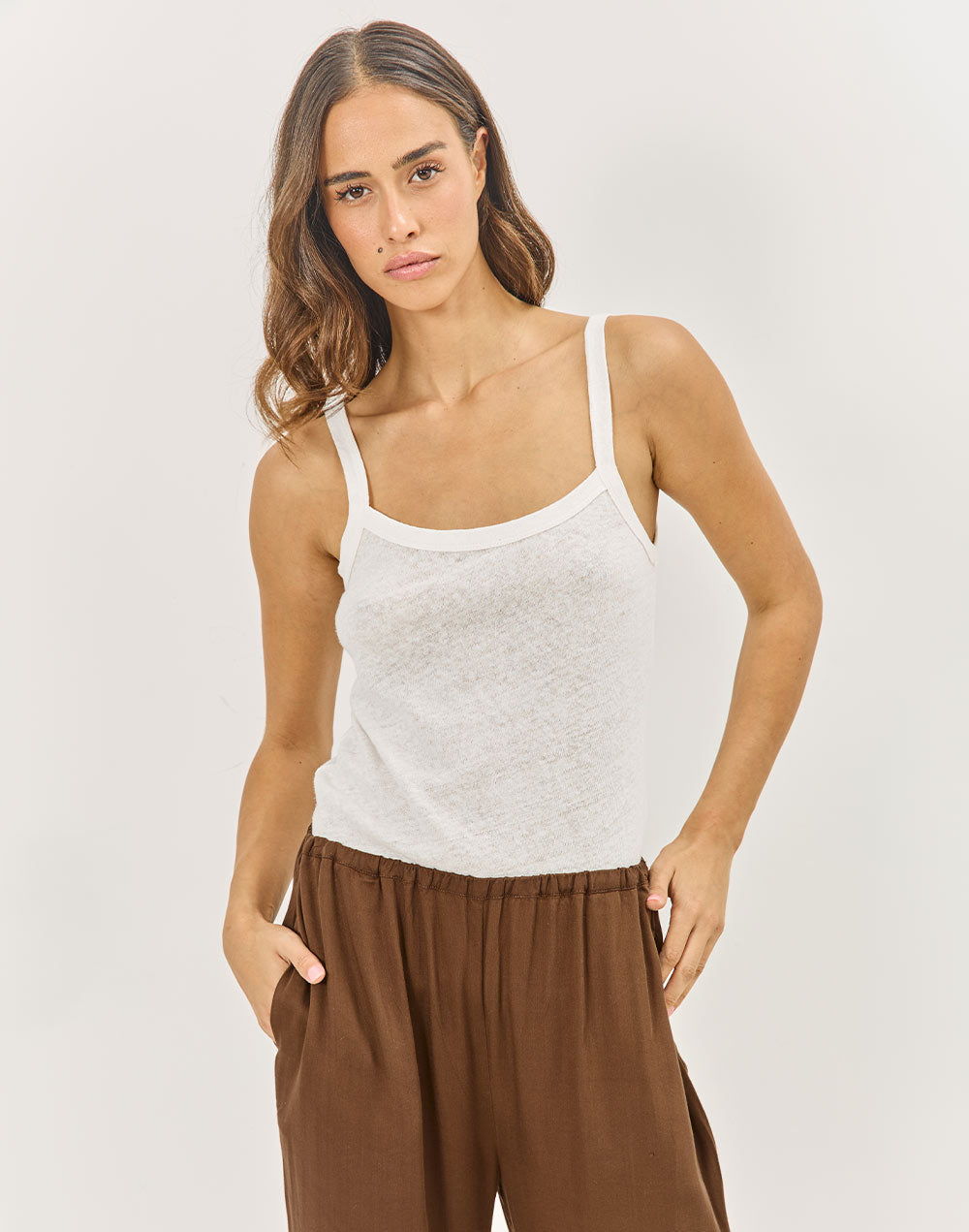 גופיה מפשתן לבנה TOR