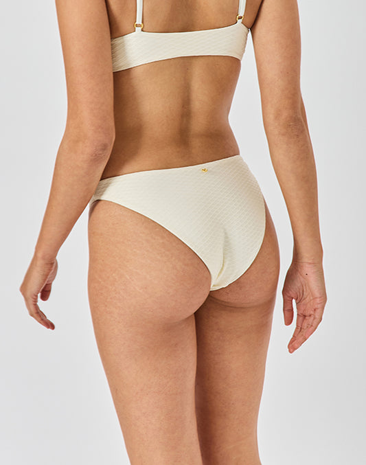 תחתון ביקיני לבן שנהב MEXICO