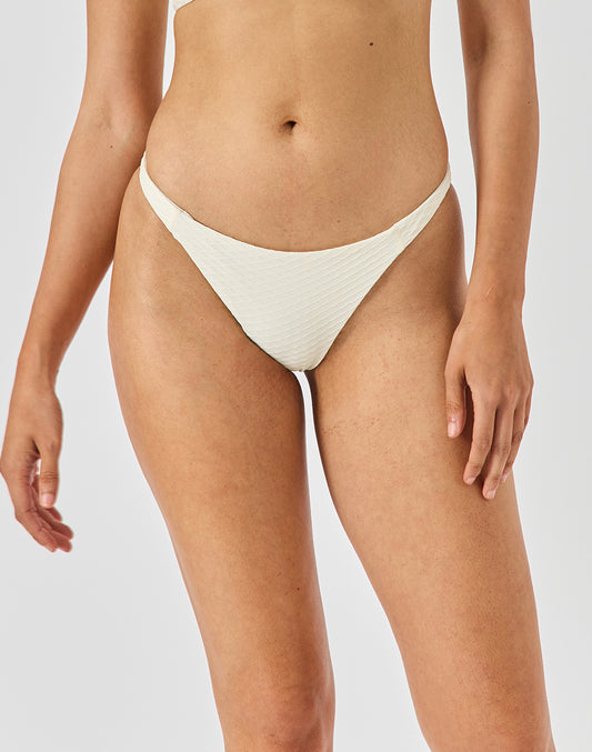 תחתון ביקיני ברזילאי שנהב LANIKAI