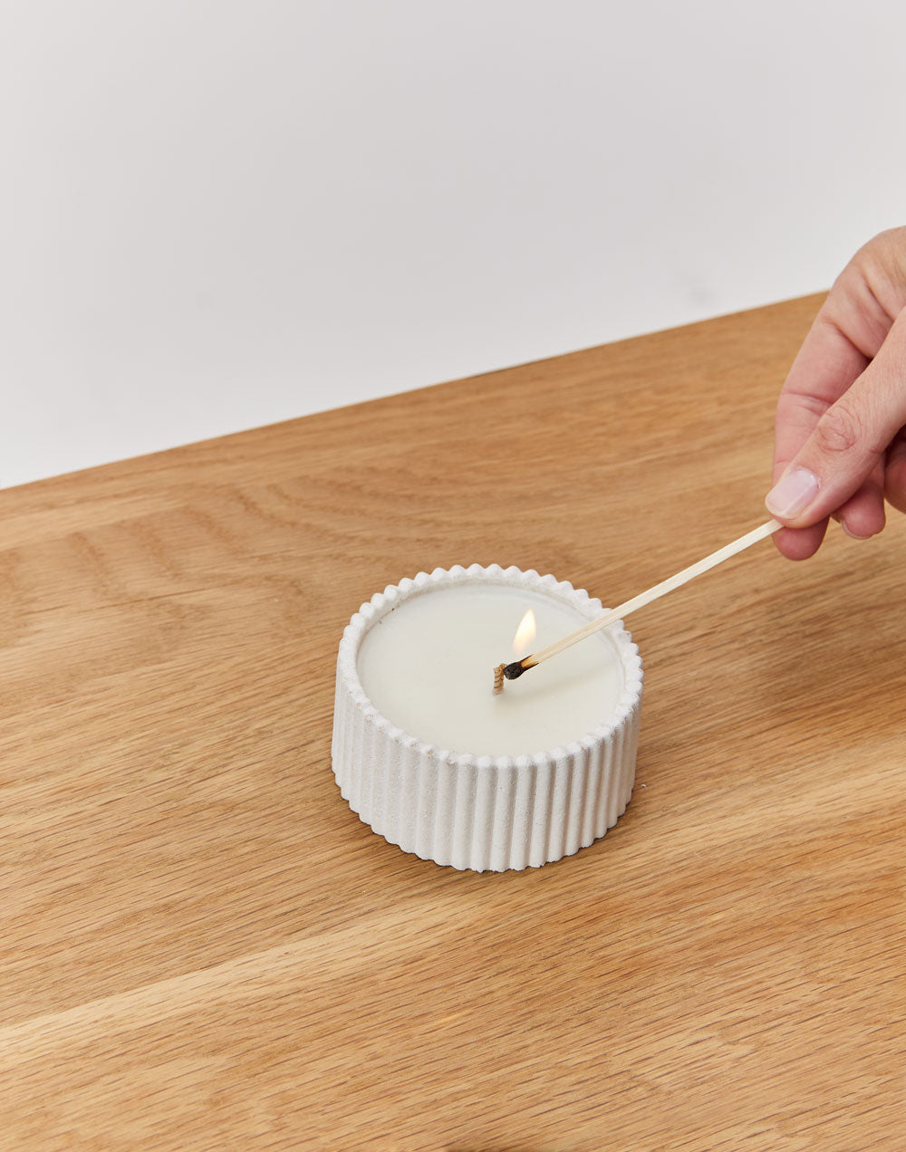 נר ריחני ילנג ילנג ROUND