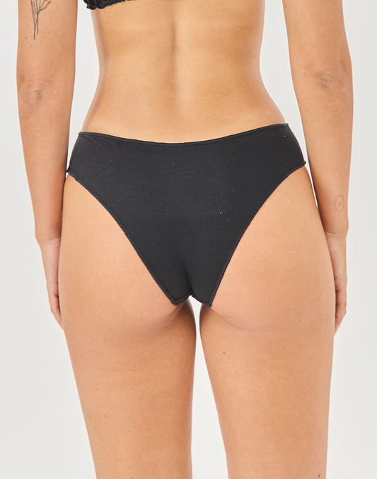 תחתונים קלאסיק שחורים FLORI