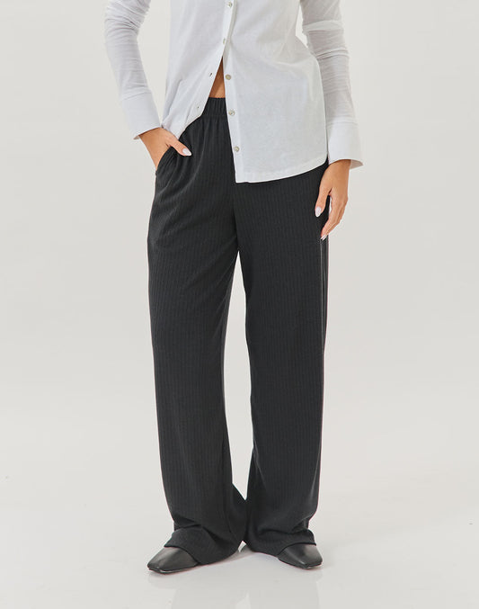 מכנס שחור LUCAS