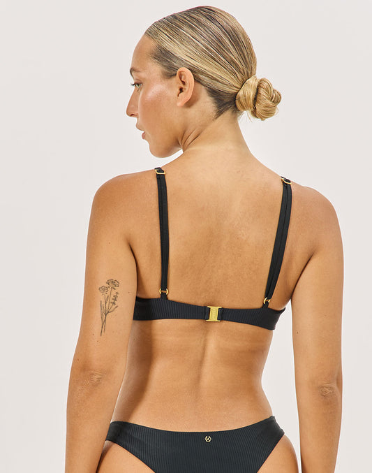 טופ ביקיני שחור V-LAND