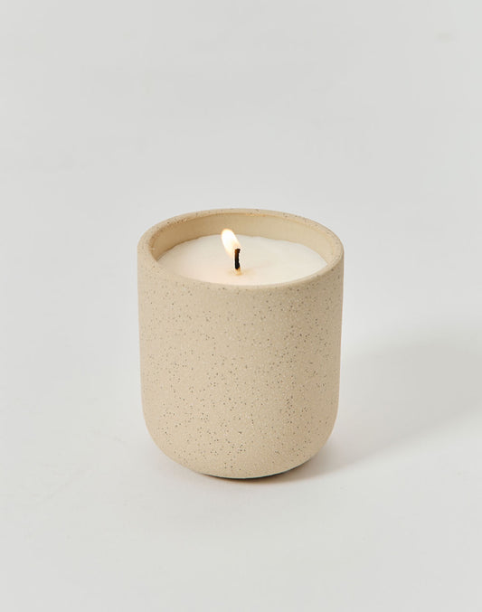 נר ריחני בכלי קרמיקה קטן בניחוח REEF