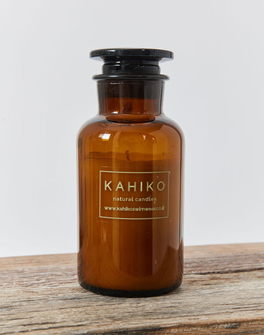 נר ריחני בבקבוק זכוכית בניחוח EBOONY WOODS