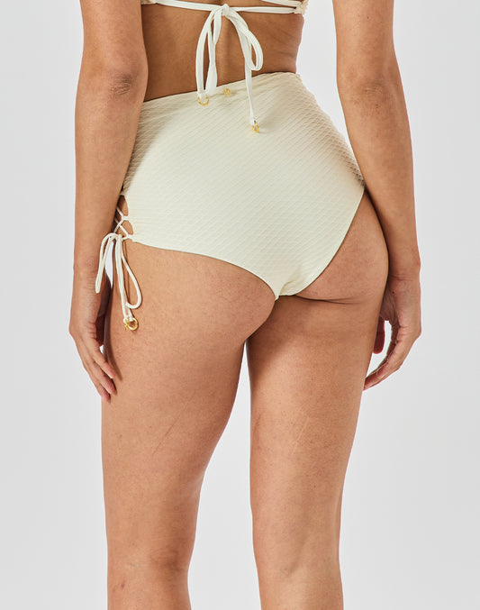 תחתון ביקיני גבוה לבן שנהב BAHAMAS