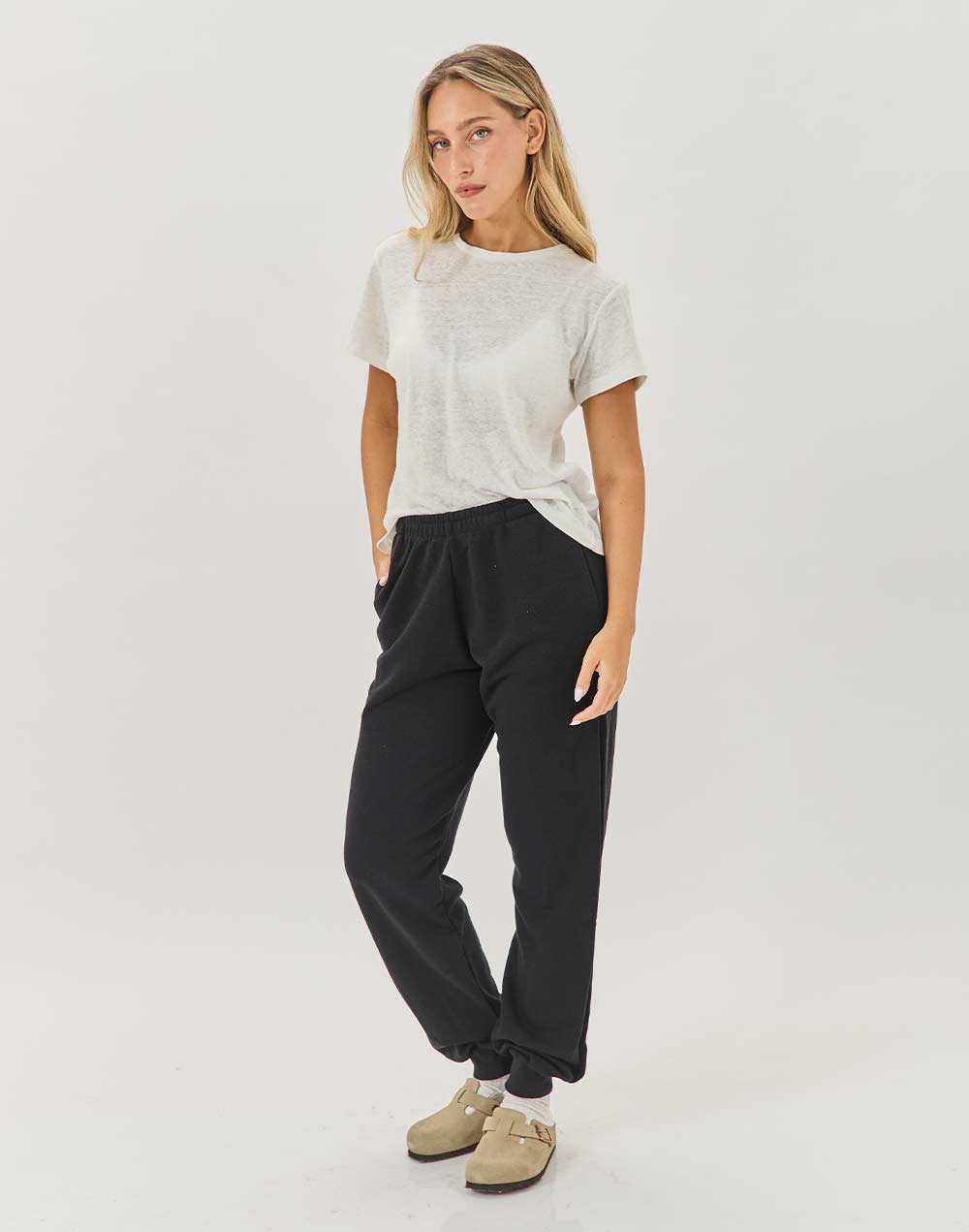 מכנסי טרנינג שחורים CLASSIC מכנסי טרנינג שחורים CLASSIC